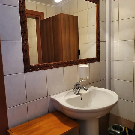 Forest House Apartment
